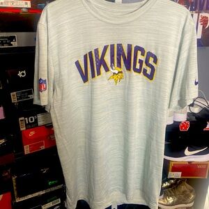 Minnesota Vikings dri-fit tee preowned